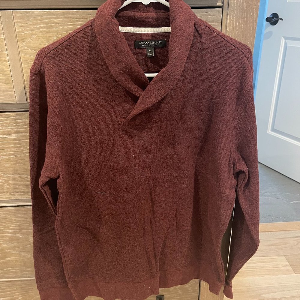 BANANA REPUBLIC Men's Shawl Neck Blue Ultra Soft Waffle Sweater - Wine Medium